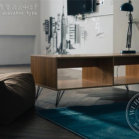 Wuhoo House Apartment Каосюн Екстериор снимка